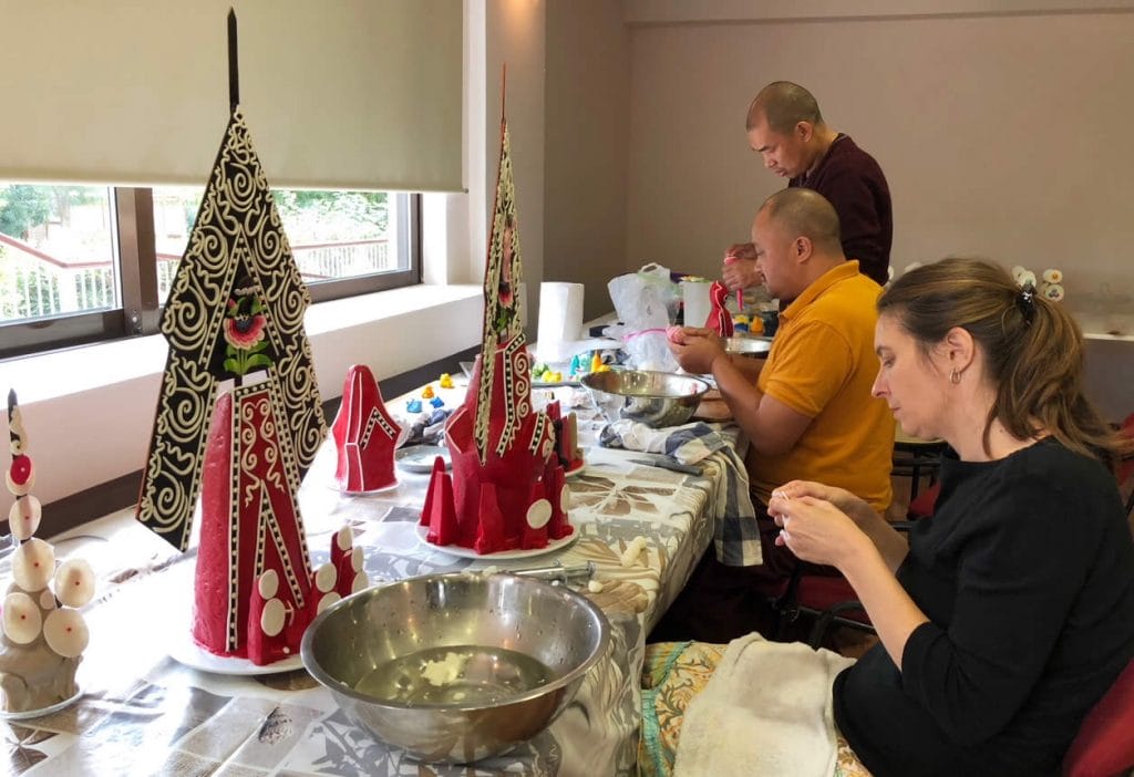 Torma preparation, Mahasangha 2018 in Athens